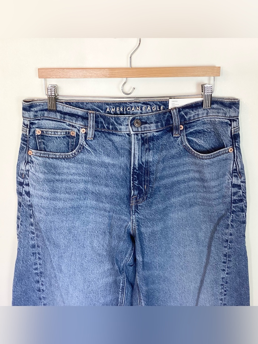 NWT American Eagle Mid-Rise Stretch Barrel Jeans - Blue - 10 - Picture 2 of 9